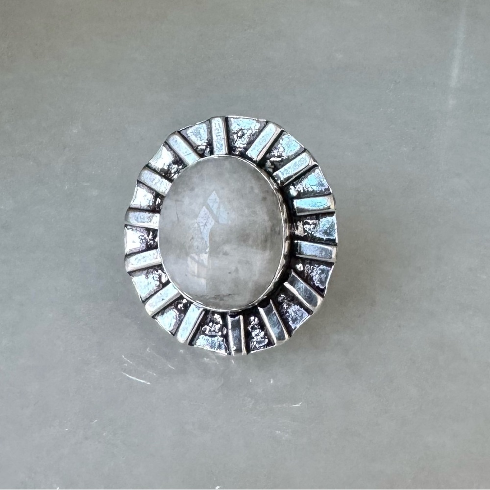 NWOT Sundance Moonbeam Ring, Moonstone, Sterling Silver